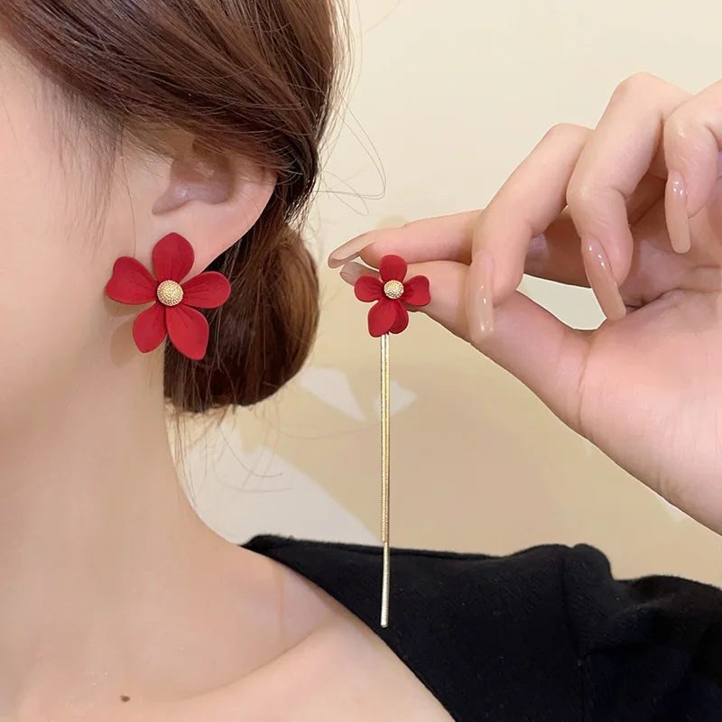 Asymmetric Red Flower Stud Earrings For Women Fashion Long Tassel Pendant Petal Earrings Casual Party Jewelry Girls Friends Gift