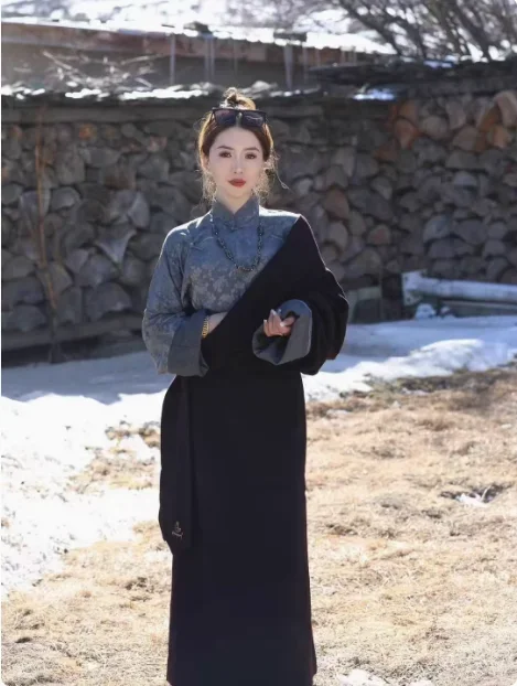 

Chinese Tibetan Robe Women's Spring and Summer Retro Tibetan Robe
