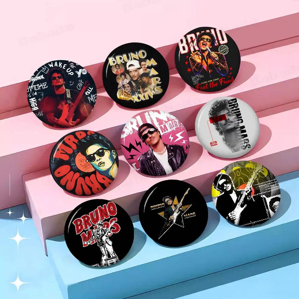 Pop Singer B-Bruno M-Mars Creative Pins Funny Faces Round Snap-in Brooch Badge Backpack Hat Accessories Jewelry Gifts