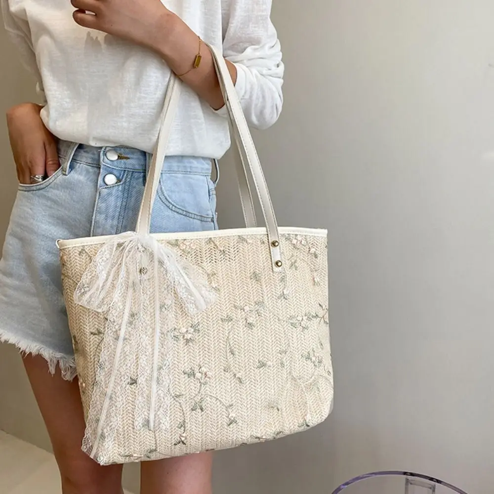 

Single Shoulder Large Capacity Straw Woven Shoulder Bag Handmade Portable Beach Bag Lace Tote Bag Multi-purpose