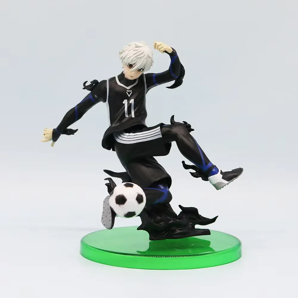 Anime BLUE LOCK Figura Calcio Comico Isagi Yoichi Bachira Meguru Nagi Seishiro Mikage Reo PVC Modello Room Decor Per il compleanno Gif