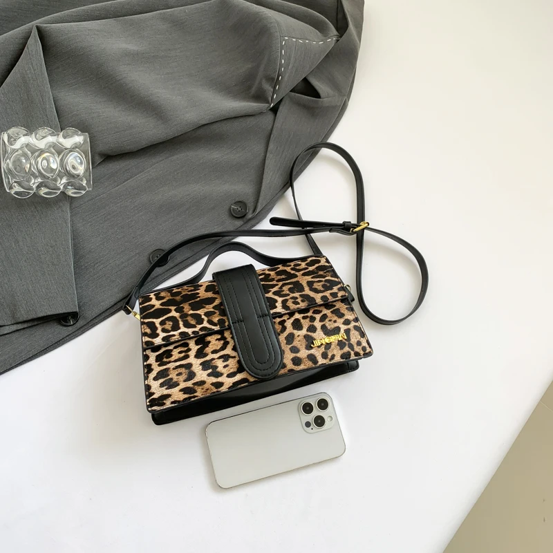 Square Bag for Women Leopard Printing Crossbody Sling Purse 90s Hangbag Female Messenger Bag Chic Evening Clutch for Party