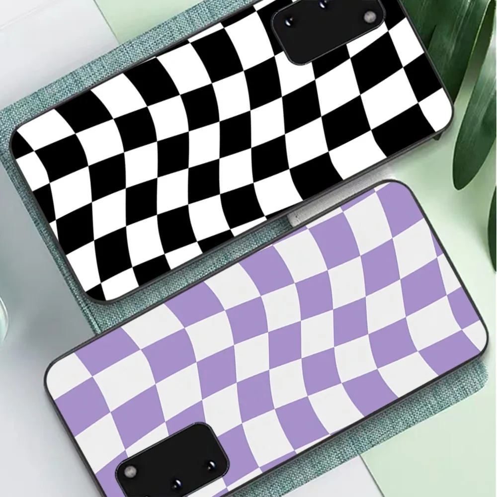 Twisted Checkerboard Phone Case For Samsung S 9 10 20 21 22 23 30 23 24 plus lite Ultra FE S10lite Fundas