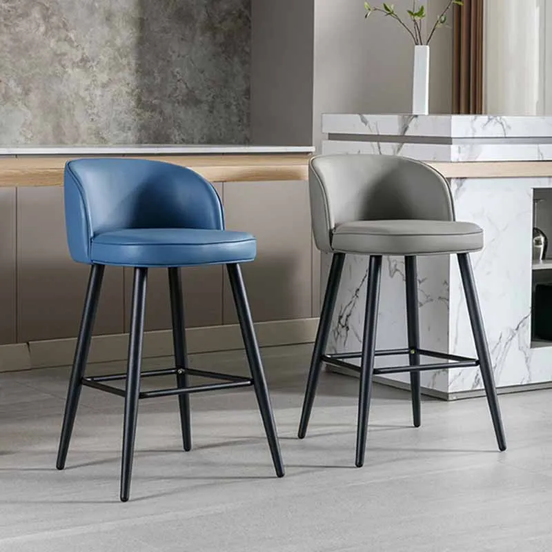 Рисунок 2 - Роскошные стулья для кафе с акцентом