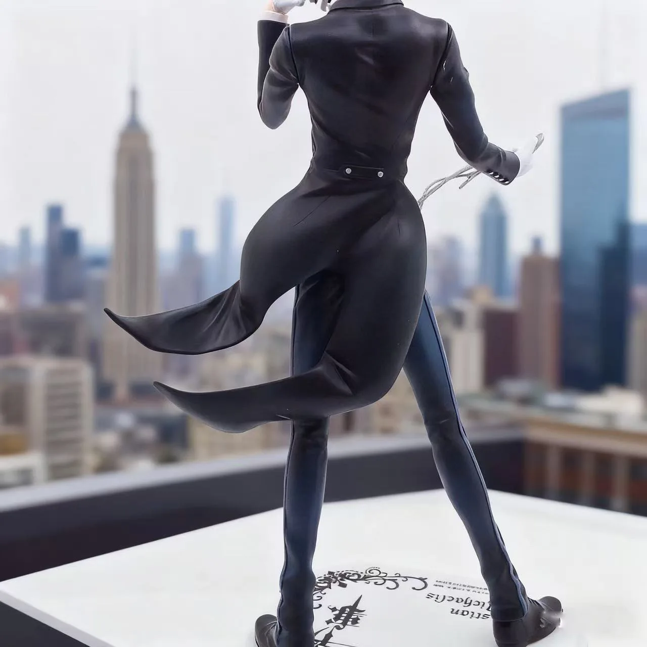 Second Generation Series Anime Model Gothic Circus Theme Butler Figure Official Style Collectible Desktop Ornament