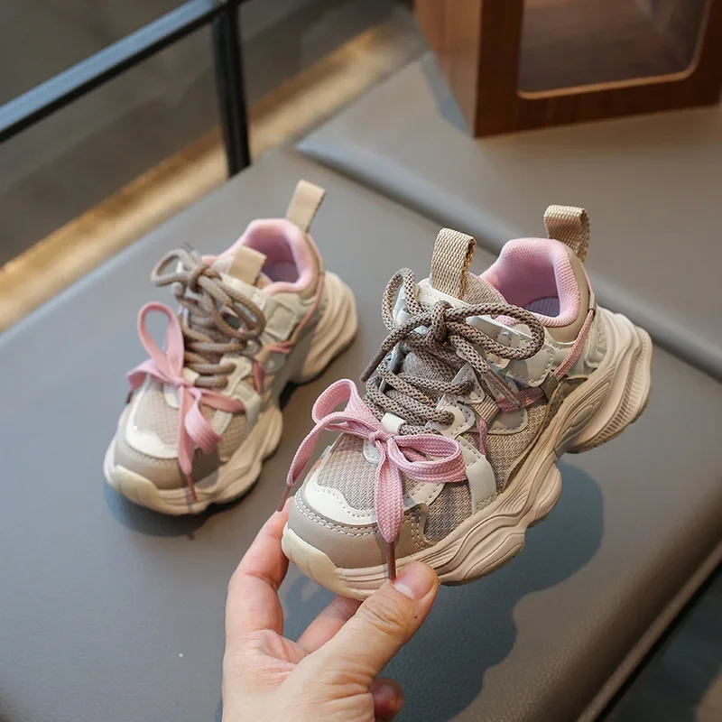 Scarpe da ginnastica per bambini per ragazze scarpe sportive di moda per bambini scarpe da corsa per bambini traspiranti antiscivolo per ragazzi