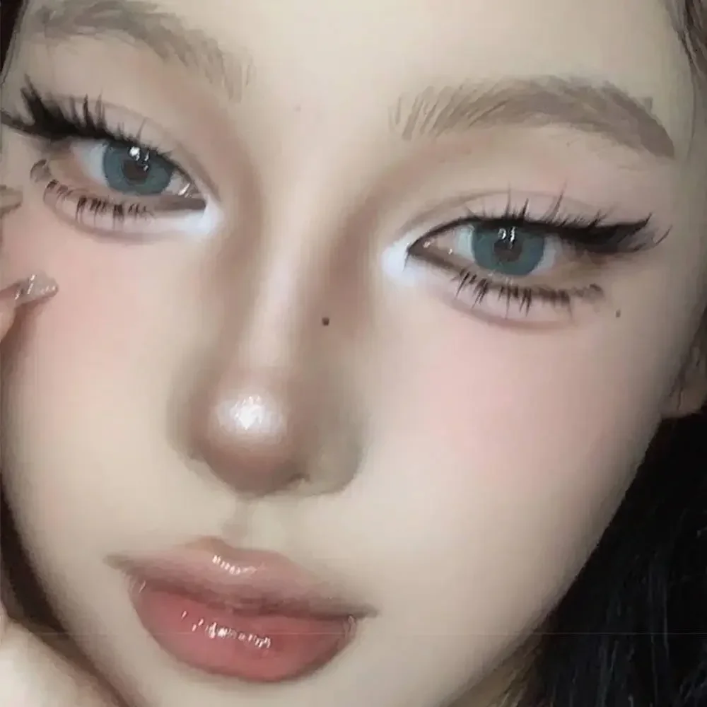 접착제 필요 없음 푹신한 가짜 속눈썹 재사용 가능한 두꺼운 날개 달린 자체 접착 속눈썹 클러스터 폭스 아이 효과 DIY 속눈썹 연장