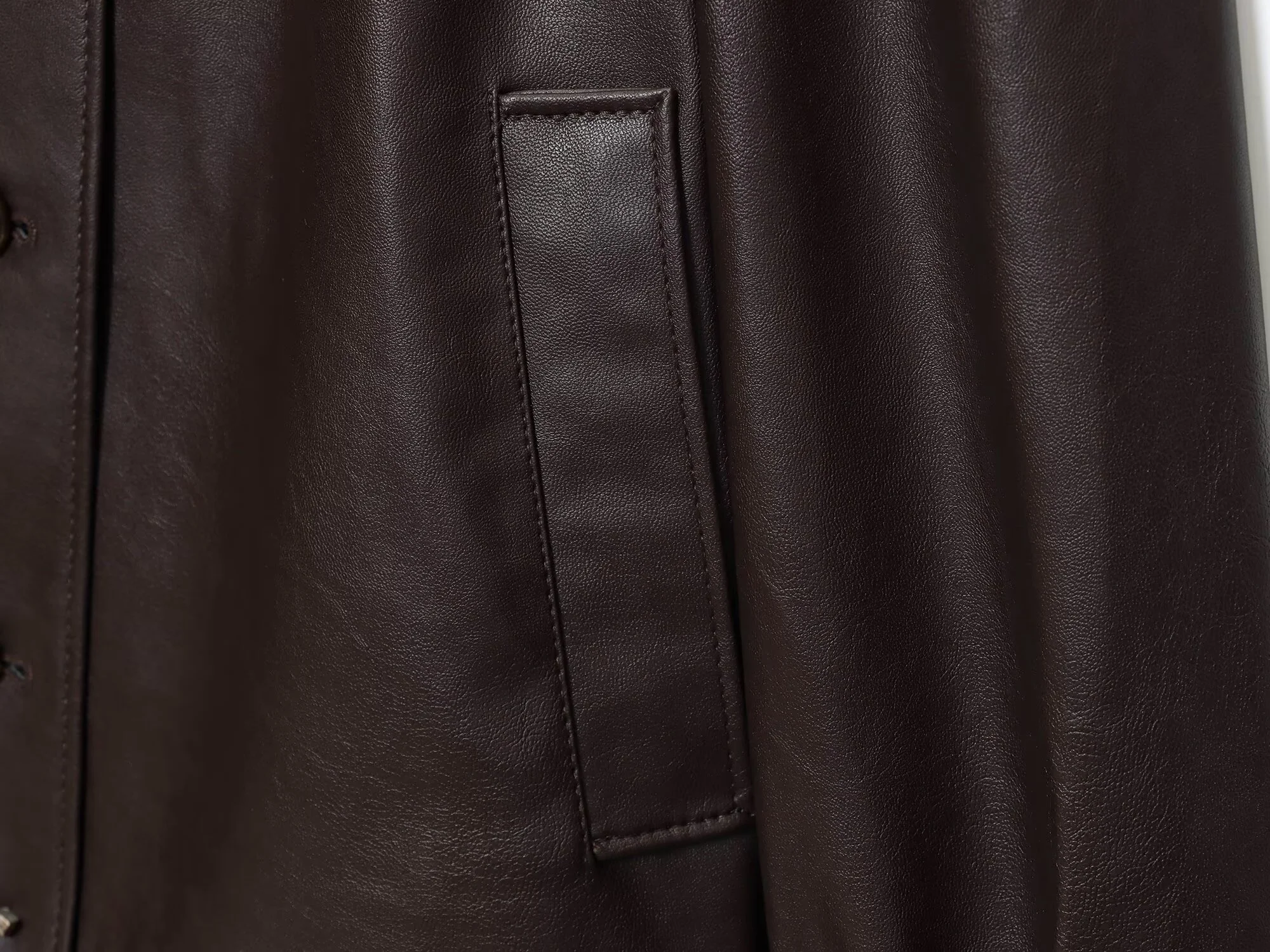 2025 Winter New Women's Loose Casual Fashion Simple Coated Single-Breasted Coat with Pleated Leather Jacket