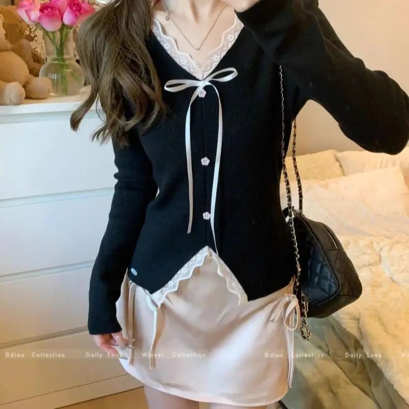 

Корейская кружевная лоскутная рубашка с v-образным вырезом и разрезом для женщин весной и осенью, чистое желание, галстук-бабочка, облегающий топ, новый стиль