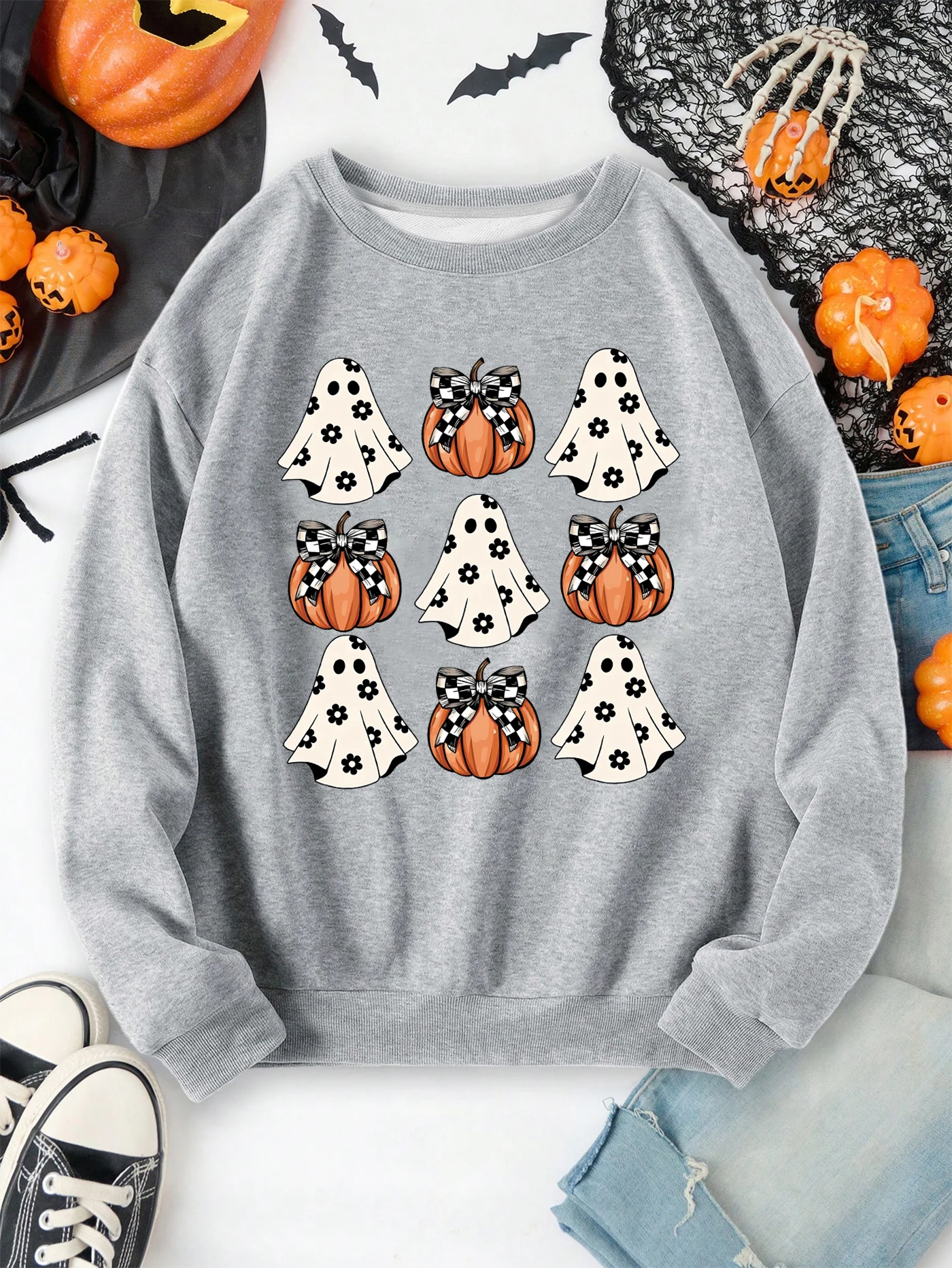 

Halloween print sweatshirt, crew neck casual sweatshirt for winter & fall, women's clothing.