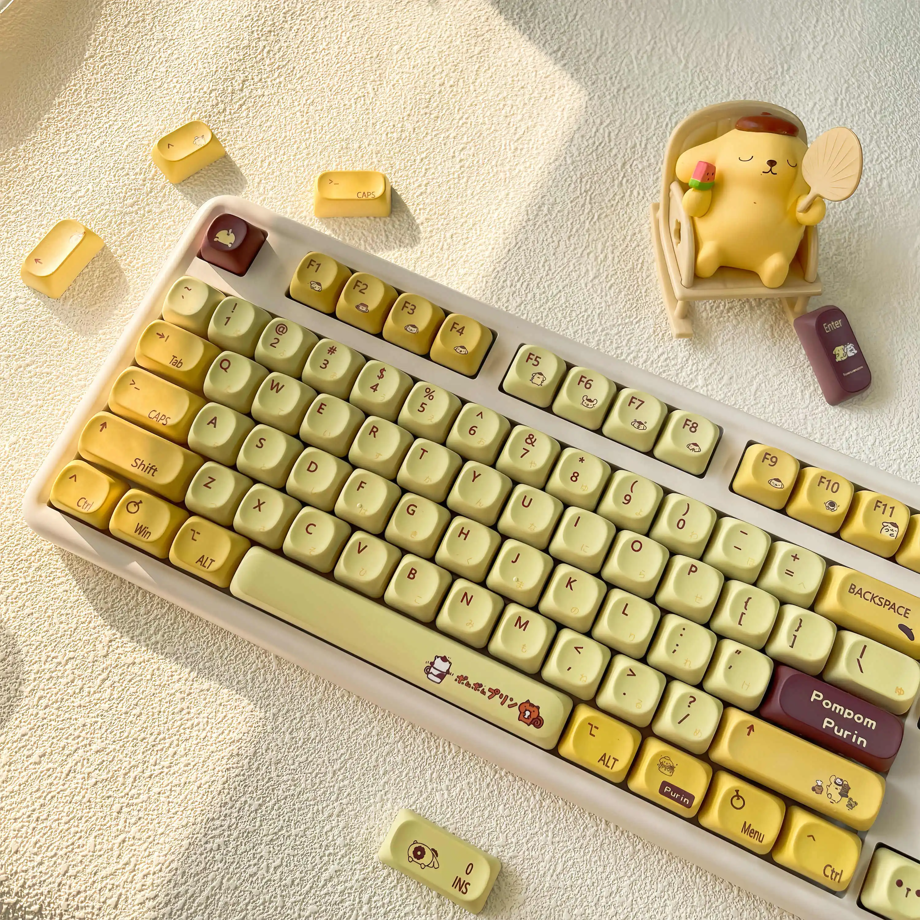 

Cute Sanrio Pom Pom Purin Anime Keycaps PBT Heat Sublimation MOA XDA Cherry Profiled MX Switch Game Mechanical Keyboard Keycaps