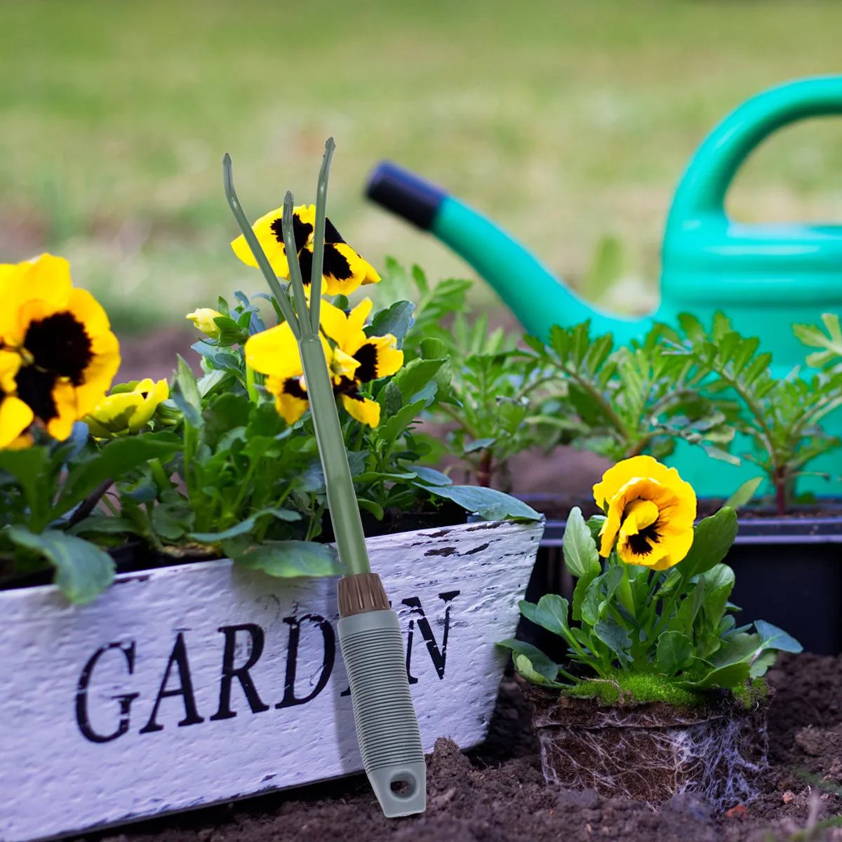 

Грабли с тремя зубьями, портативные садовые грабли, прочные, легкие, стальные, для использования на улице и в помещении, для газона, двора, парка, заднего двора