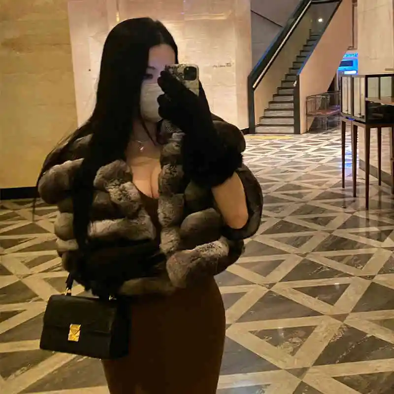 Hooofur feminino curto casaco de pele de coelho falso quente pelúcia sem gola na moda outono inverno outerwear novo estilo 2025