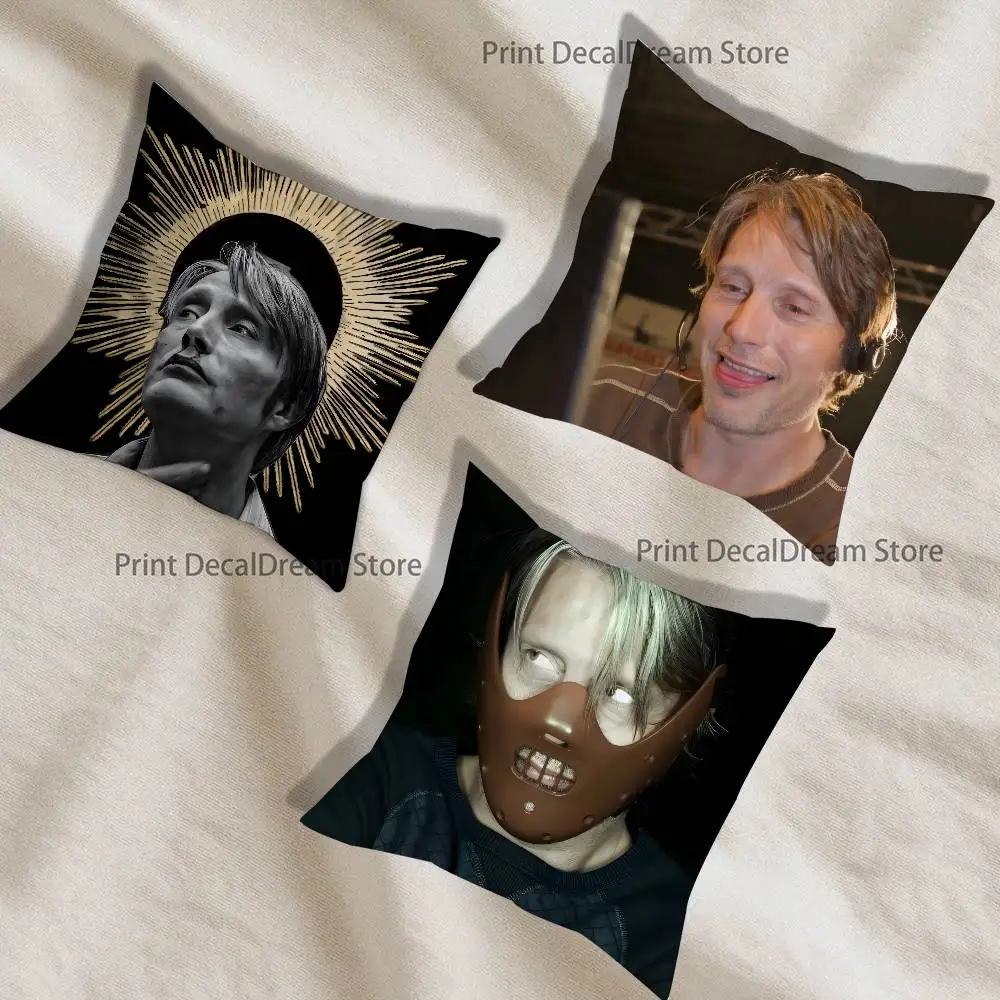 M-Mads MikkelsenS Pillow Case Ultra Soft Skin Friendly Fabric Cloud Like Comfort & Concealed Zipper