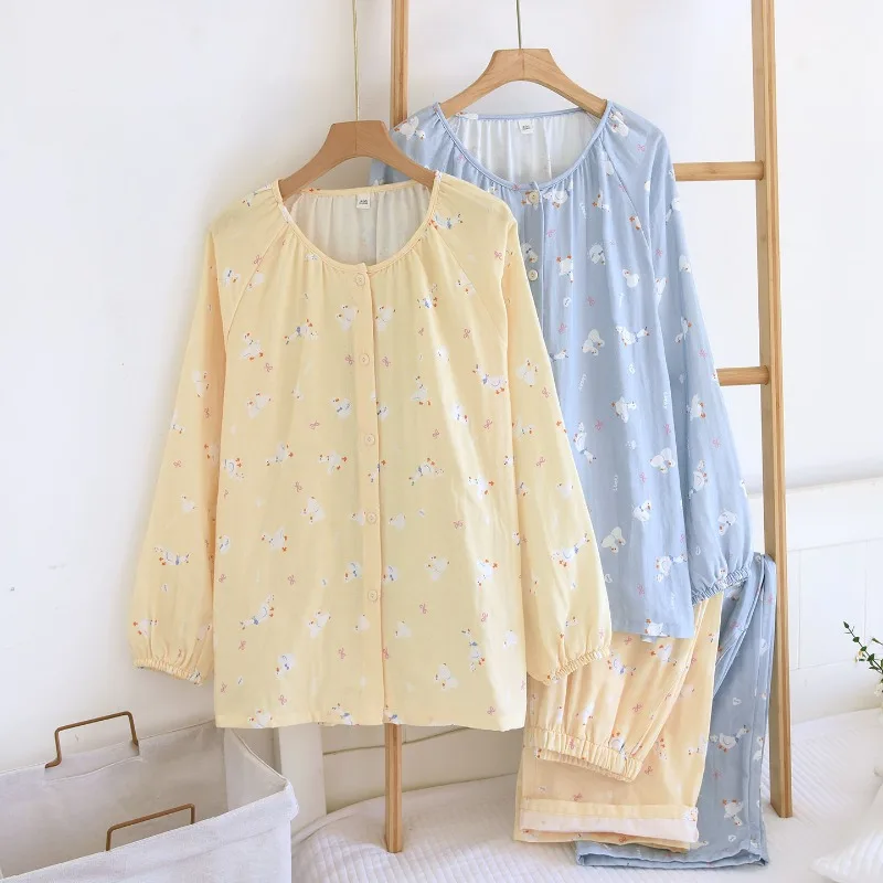 

Новый женский пижамный комплект Весна/Лето 2026 из 100% хлопковой марли, с длинным рукавом, круглым вырезом, принтом и мультяшным кардиганом, домашняя одежда