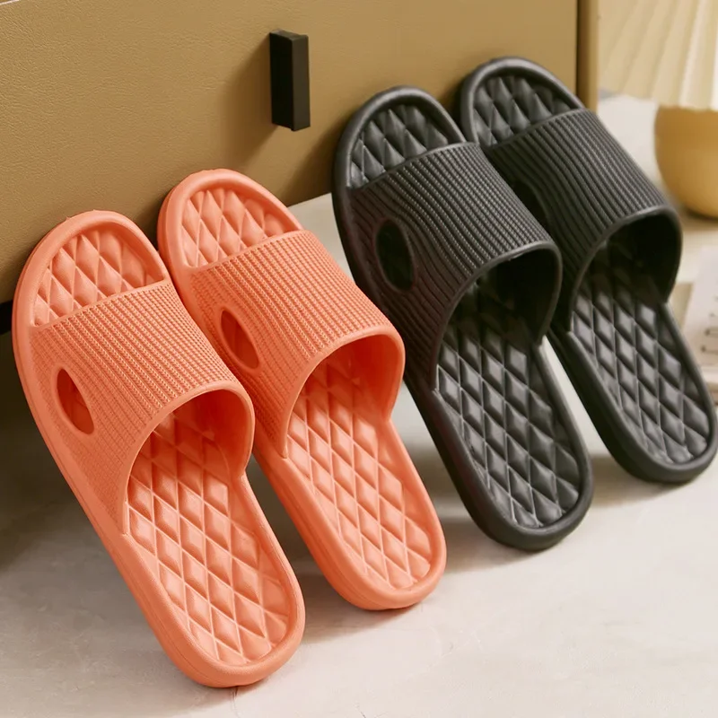 

Soft Home Slippers Couple Summer Indoor Skid Proof Bathroom Slippers Sandals Hotel Solid Color Men Women Flip Flops Flat Shoes