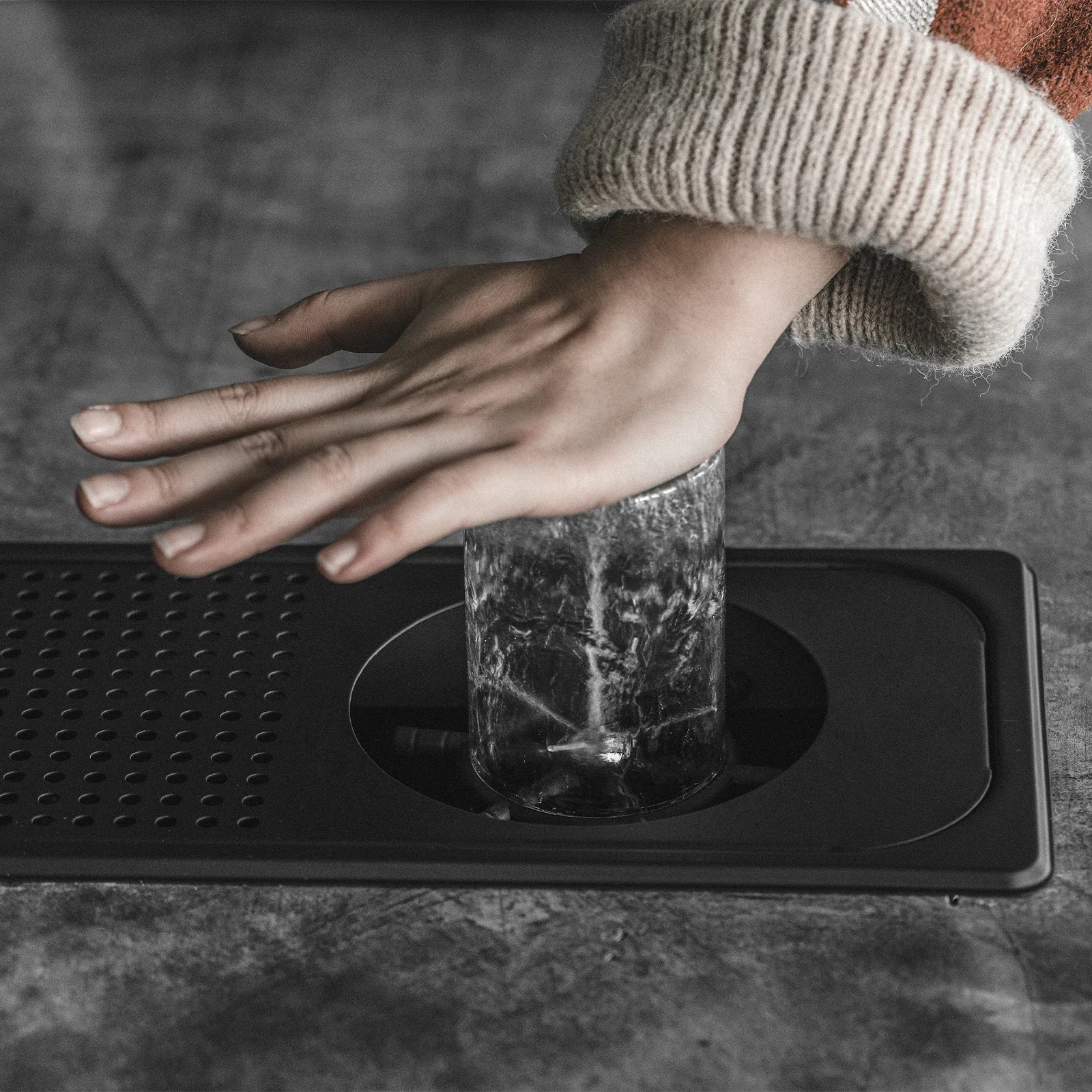 حوض زجاجي في معدن 3 قفازات، ستانلس ستيل، لأكواب القهوة، أنيق، قهوة، بار، اكسسوارات المطبخ المنزلية، أدوات باريستا #2