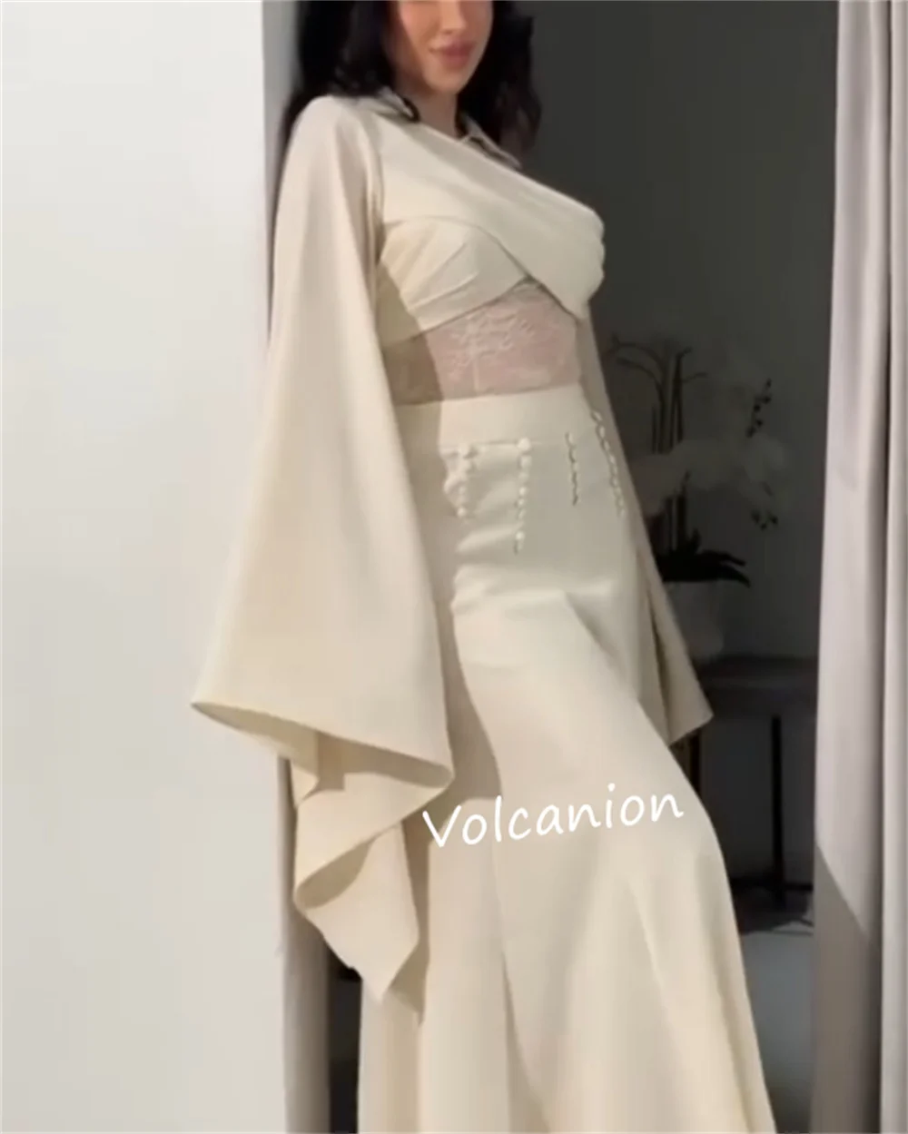 Gaun Midi Kerah O A-line Kancing Silang Jersey Kustom Acara Dipesan Lebih Dahulu Kasual Gaya Modern Sederhana