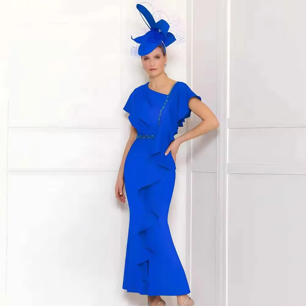 

Индивидуальные платья-футляры для мам невест 2025 года из креповой ткани, вечернее платье-колонна королевского синего цвета с квадратным вырезом, оборками и жемчугом