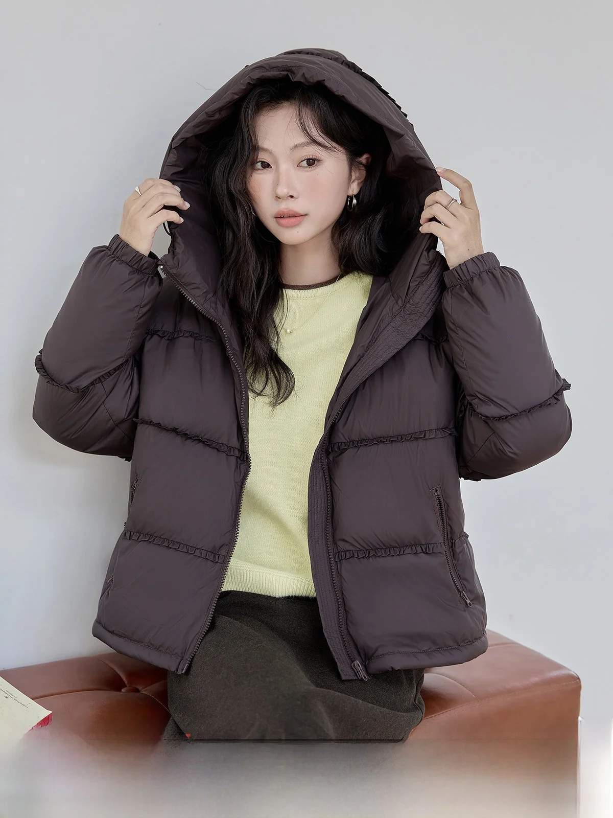 

Elegant Floral Trim Patchwork Women's down Jacket 90 White Duck Feather Warm Outerwear Commute Style Korean Version Regular Fit