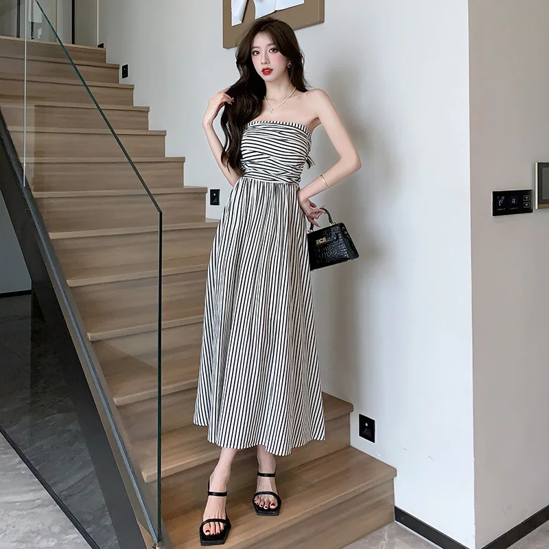 

YANLINGBlack and White Striped Tube Top Dress for Women 2023 Summer Slimming Lazy Sense Slim Fit All-Match Hot Girl Dress