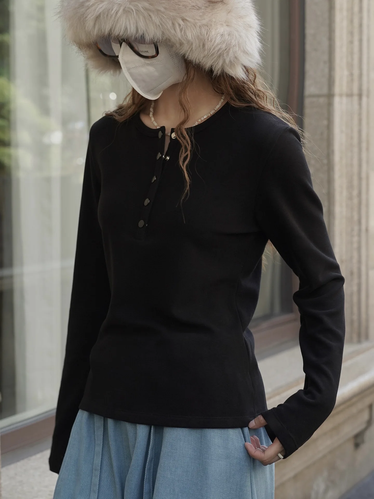 

Winter New Korean Retro Simple Half Open Button Wool Knitted T-shirt Comfortable and Slimming Top for Women