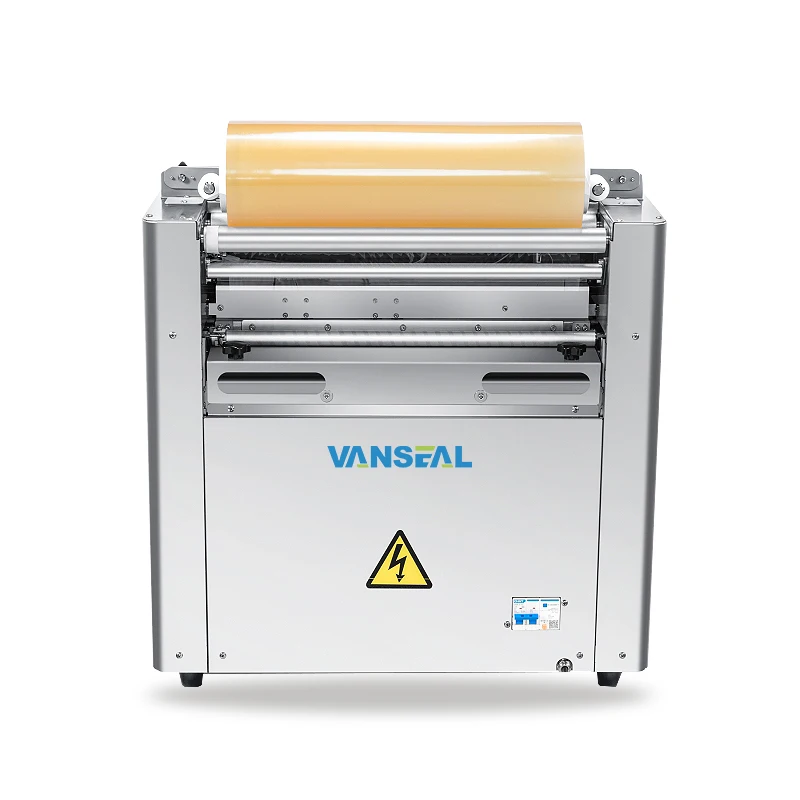 آلة تغليف أغشية تغليف الفاكهة شبه الأوتوماتيكية عالية السرعة، محرك كهربائي، آلة تغليف وختم البلاستيك للطعام