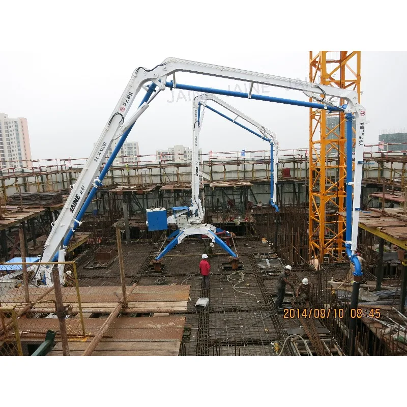 Customized Mobile Type Concrete Placing Boom Concrete Distributor With Compact Structure