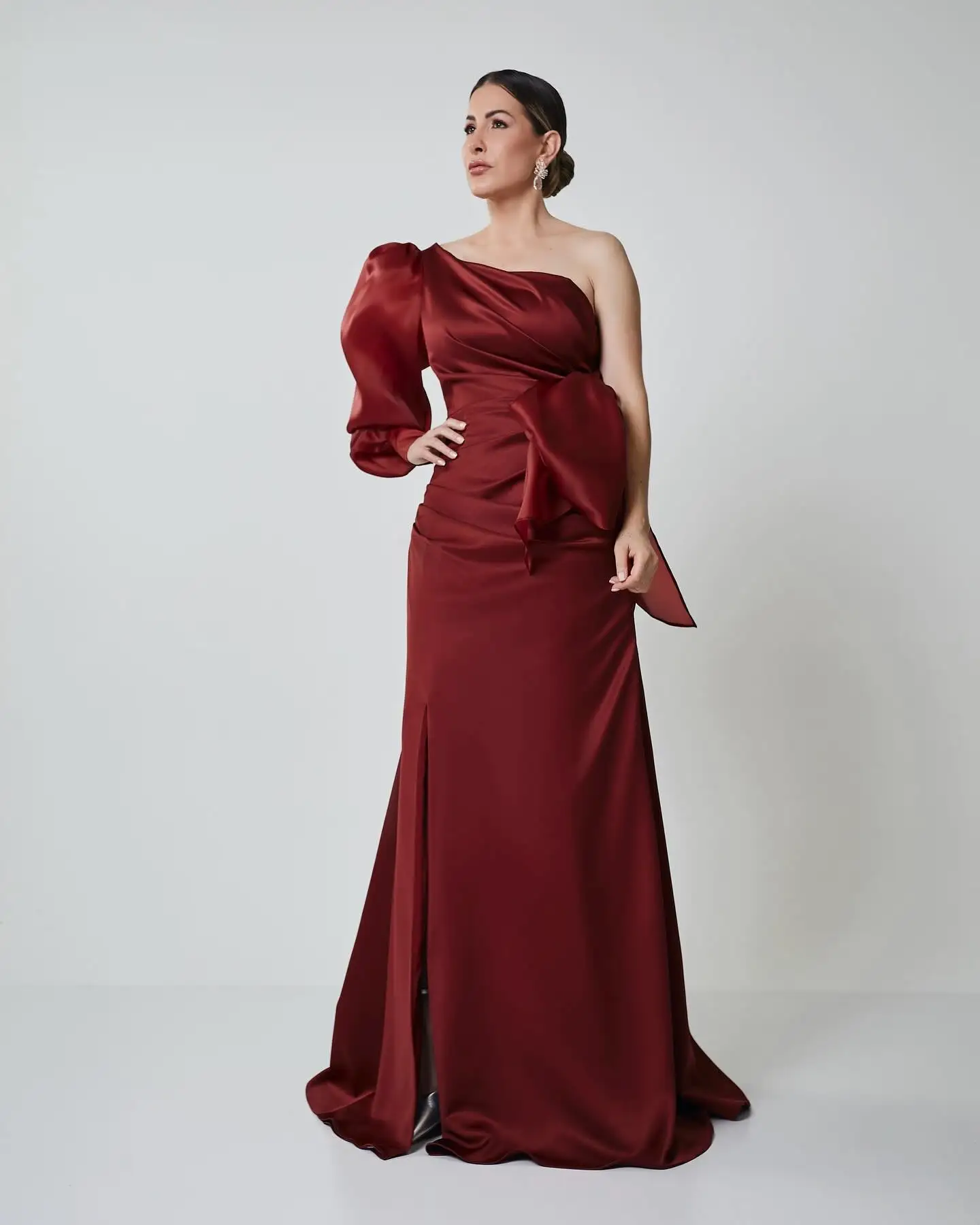 

Customized Fashion Satin Mermaid One Shoulder 3D Bow Evening Dress Delicate Long Sleeves Floor Length فساتين سهرات