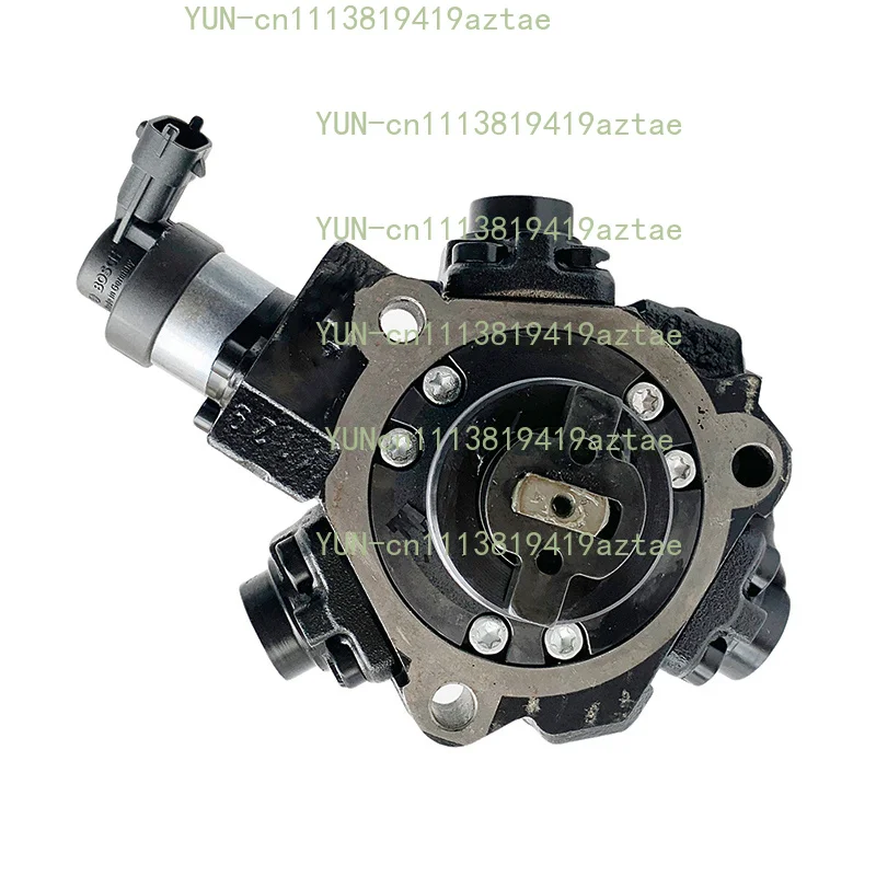 Fuel Injection Pump Assembly 0445010136 16700-MA70C Compatible ZD30 Engine