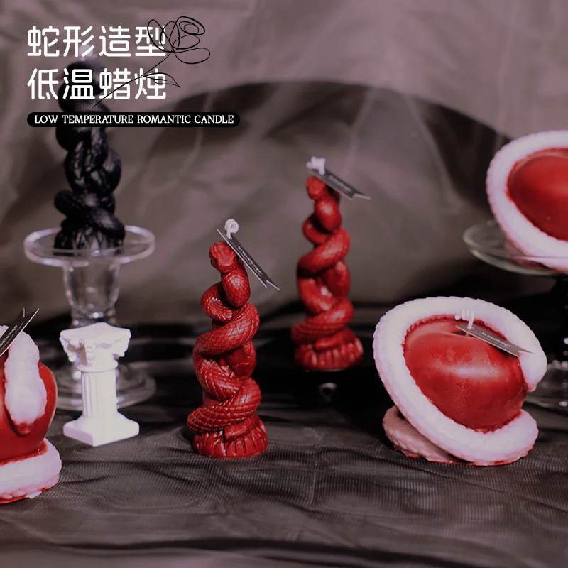 Red Apple Snake Plate Column Low-temperature Fun Candle, Non-scalding Snake-shaped Ylang-ylang Scented Wax, Desktop Decorative