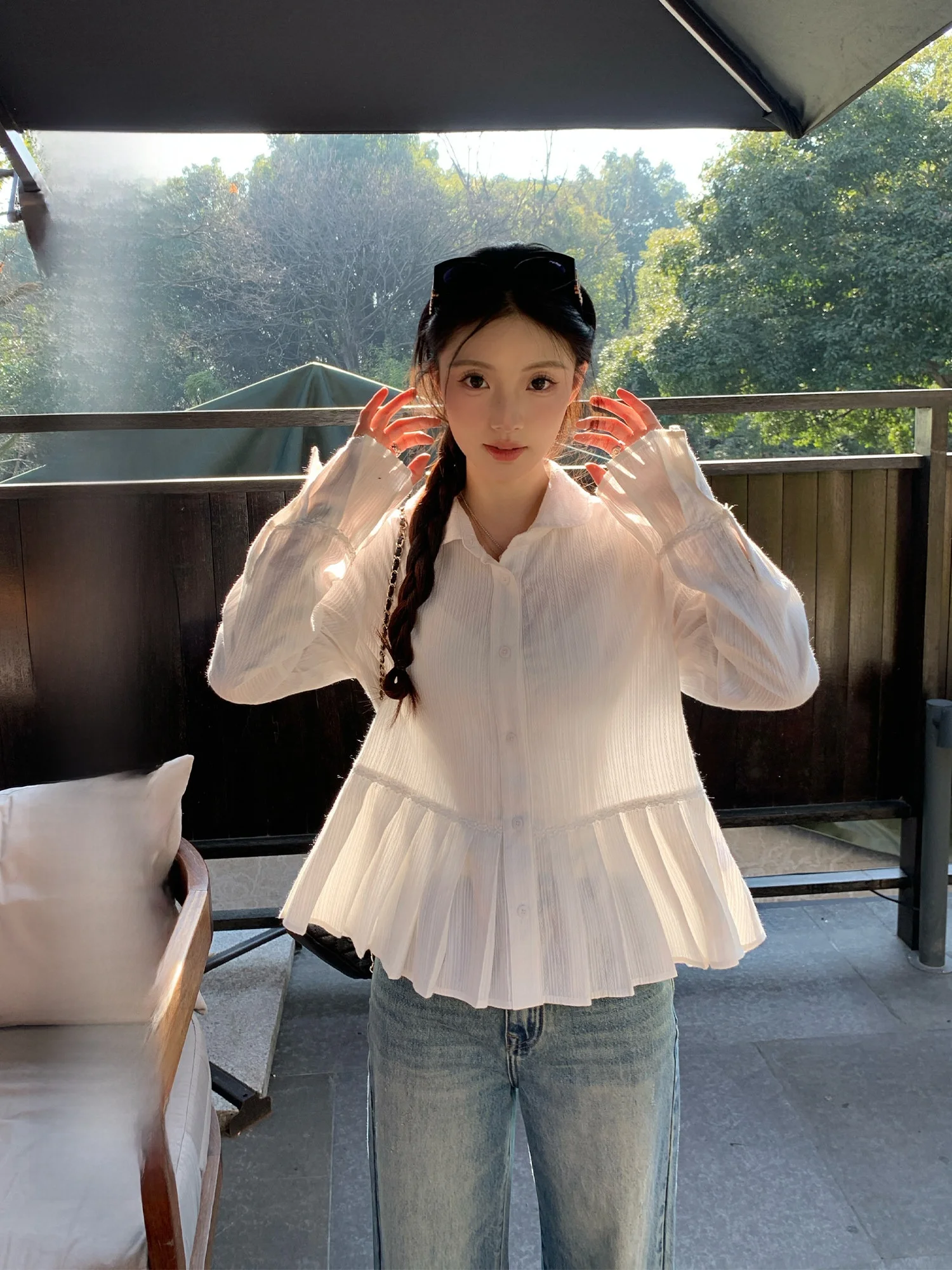 

Женская блузка Yuzhiqi Saint Letterhead свободного кроя, весенне-осенний дизайн, розовый топ, белая плиссированная блузка, модная женская одежда