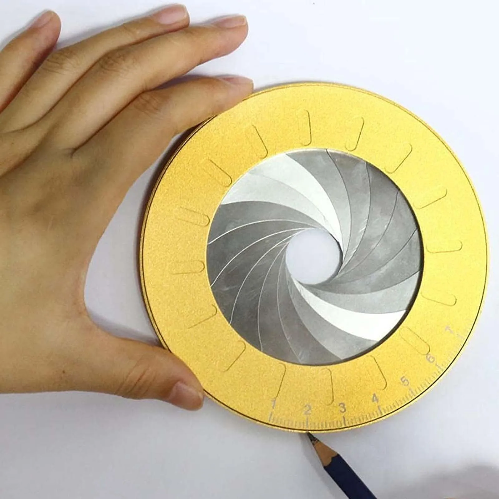 φ1-7.5cm Adjustable Circle Drawing Gauge for Woodworking Creative Drafting Circle Compass Stainless Steel Draw Round Ruler