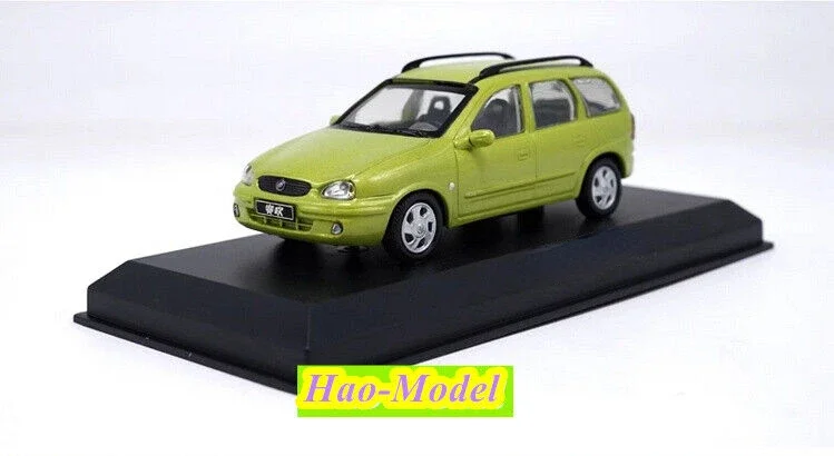 1:43 GM For Buick SRV Alloy Diecast Metal Boys Toys Kids Birthday Gifts Hobby Display Ornaments Collection Green