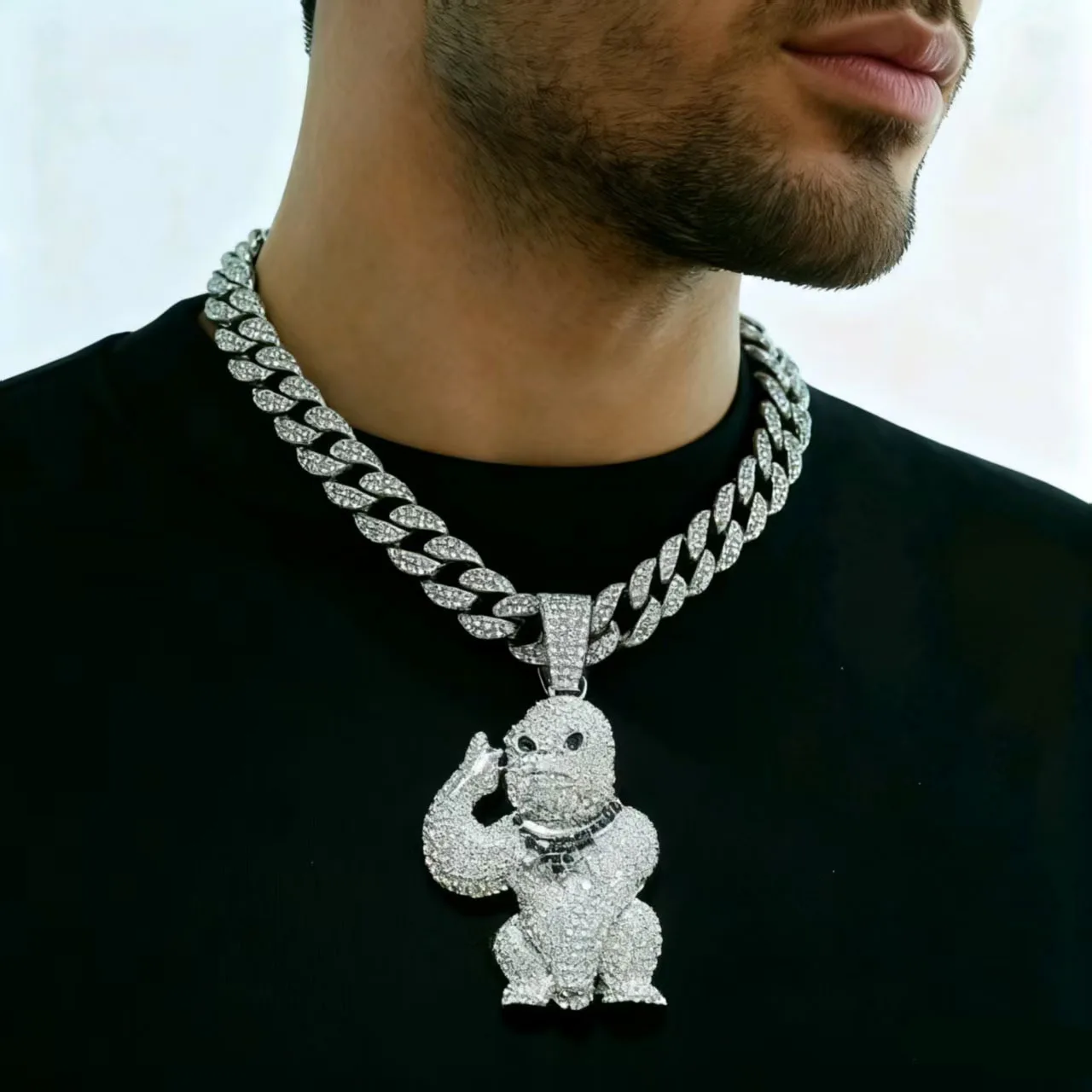 

DIY accessories European and American hip-hop popular three-dimensional ape pendant full of diamonds, the same necklace for men