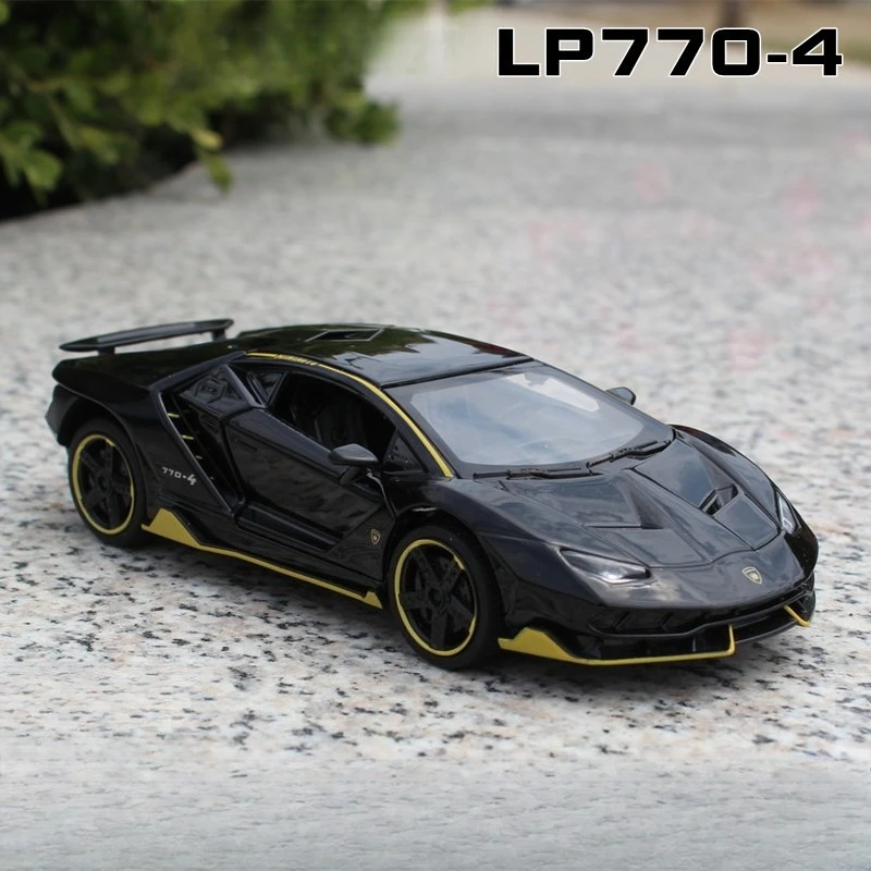 

1:32 Centenario LP770-4 Supercar Diecast Metal Car Model Toy Model Sound & Light Pull back Collection Boy gift
