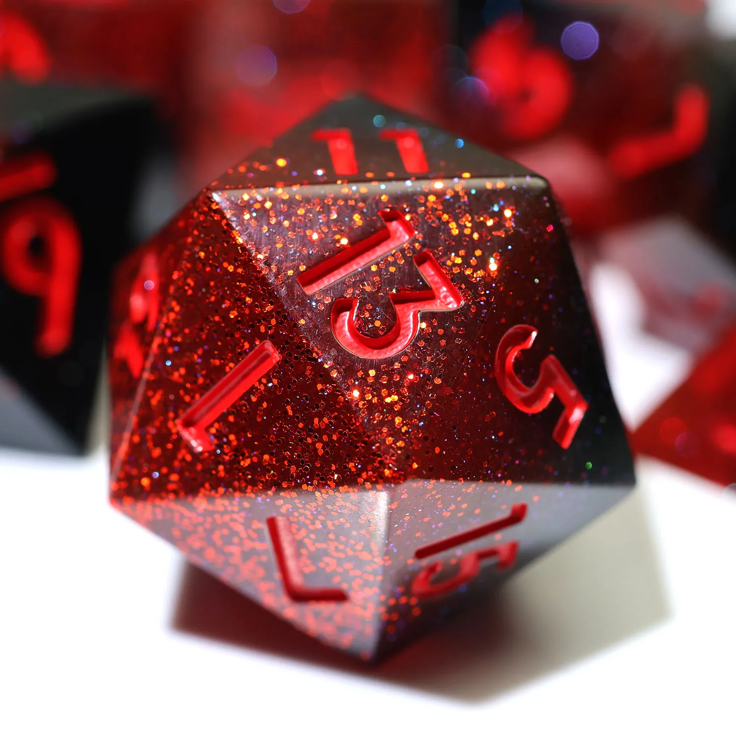 

Handcrafted Resin DND Dice Set, Wine Red with Glitter Specks Inside, RPG Dice for Tabletop Role-Playing Games N19