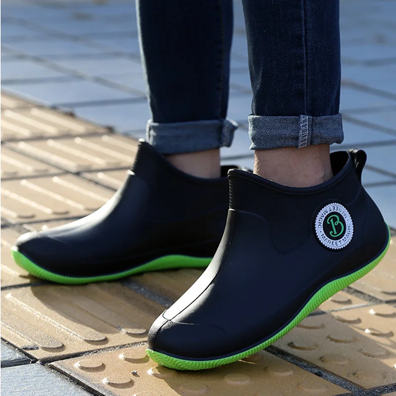 Couple Rain Shoes New Rain Boots Men Chelsea Fashion Short Boots Simple Non-slip Soft Bottom Water Shoes Warm Water Boots Female