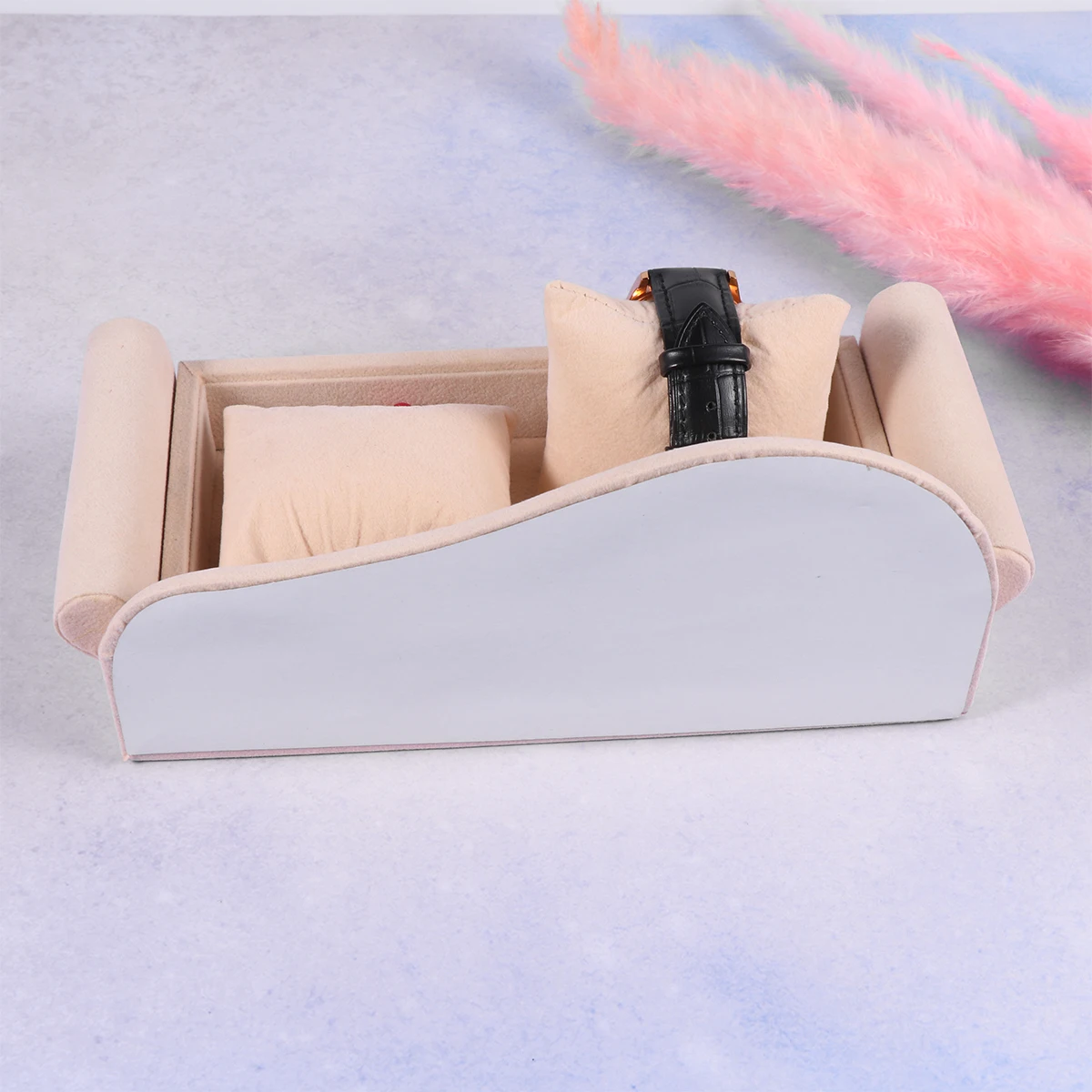 Portable Jewelry Box for Pendants Watches Bracelets Sofa Shaped Flannelette Display Holder ganizer Home Decor Gift