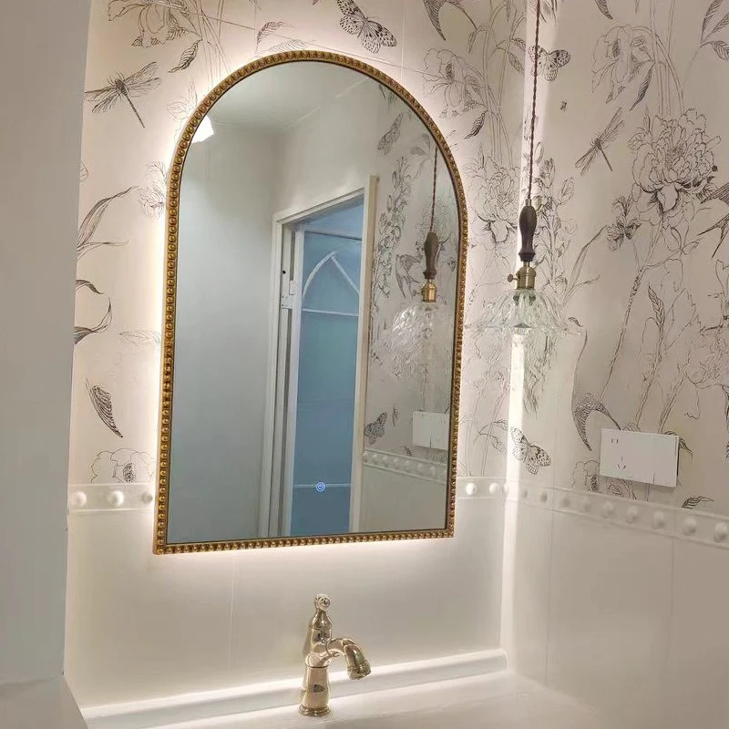 

French American Retro Arched Bathroom Mirror Bathroom Mirror LED Smart Back Light Hanging Makeup Dressing