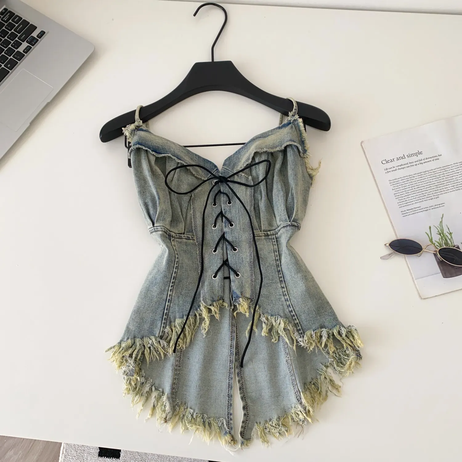 

Women Denim Tanks Tassel Solid Camis Slit Lace Up V Neck Sleeveless Slight Strech Slim Fit Casual Streetwear 2026 Spring Summer