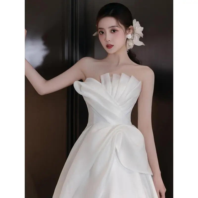 French Princess Wedding Dress Bride Strapless Simple And Slender With A Trailing Edge