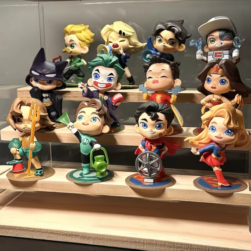

POP MART Dc Justice League Childhood Series Blind Box Small Action Figure Toys Mystery Box Mistery Action Figure Surpresa Gift