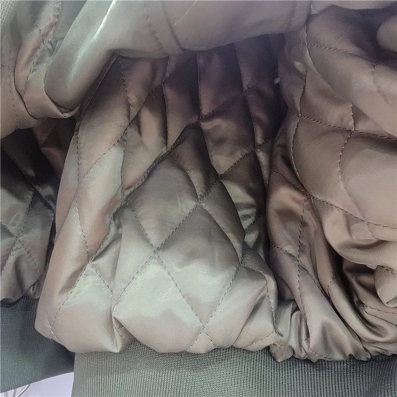 เสื้อแจ็คเก็ตปักลายดอกไม้สำหรับผู้หญิง สไตล์ลำลอง ผ้าฝ้ายบุใย แขนยาว ซิป ผ้าซาติน แบบคาร์ดิแกน