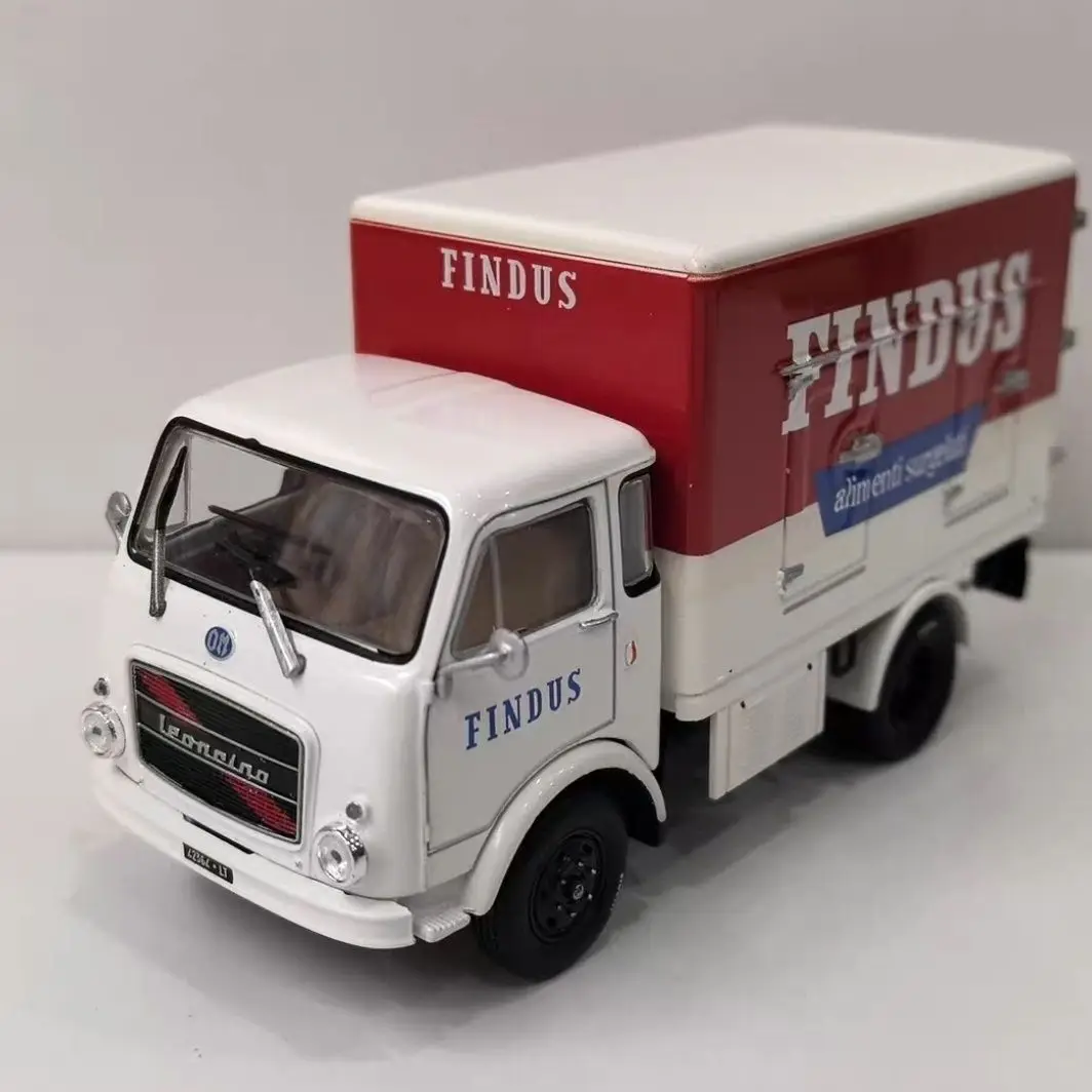 

Модель грузовика DEA 1/43 OM LEONCINO, передний сплав, пластик каретки