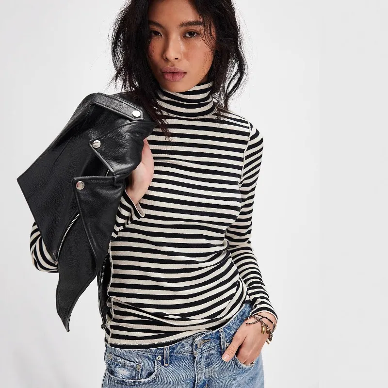 Women Striped Turtleneck Long Sleeve T Shirt Knit Base Layer Tops Casual Soft Fall Winter Thermal Shirts