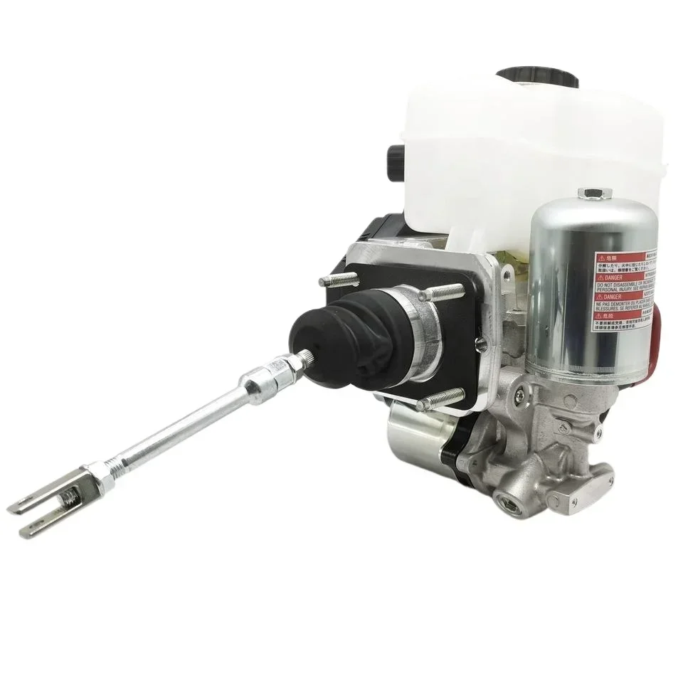 Hot sale Auto parts brake master cylinder brake master OEM 47050-60591 89541-60671 For toyot Land Cruiser J15 7GR-FKS