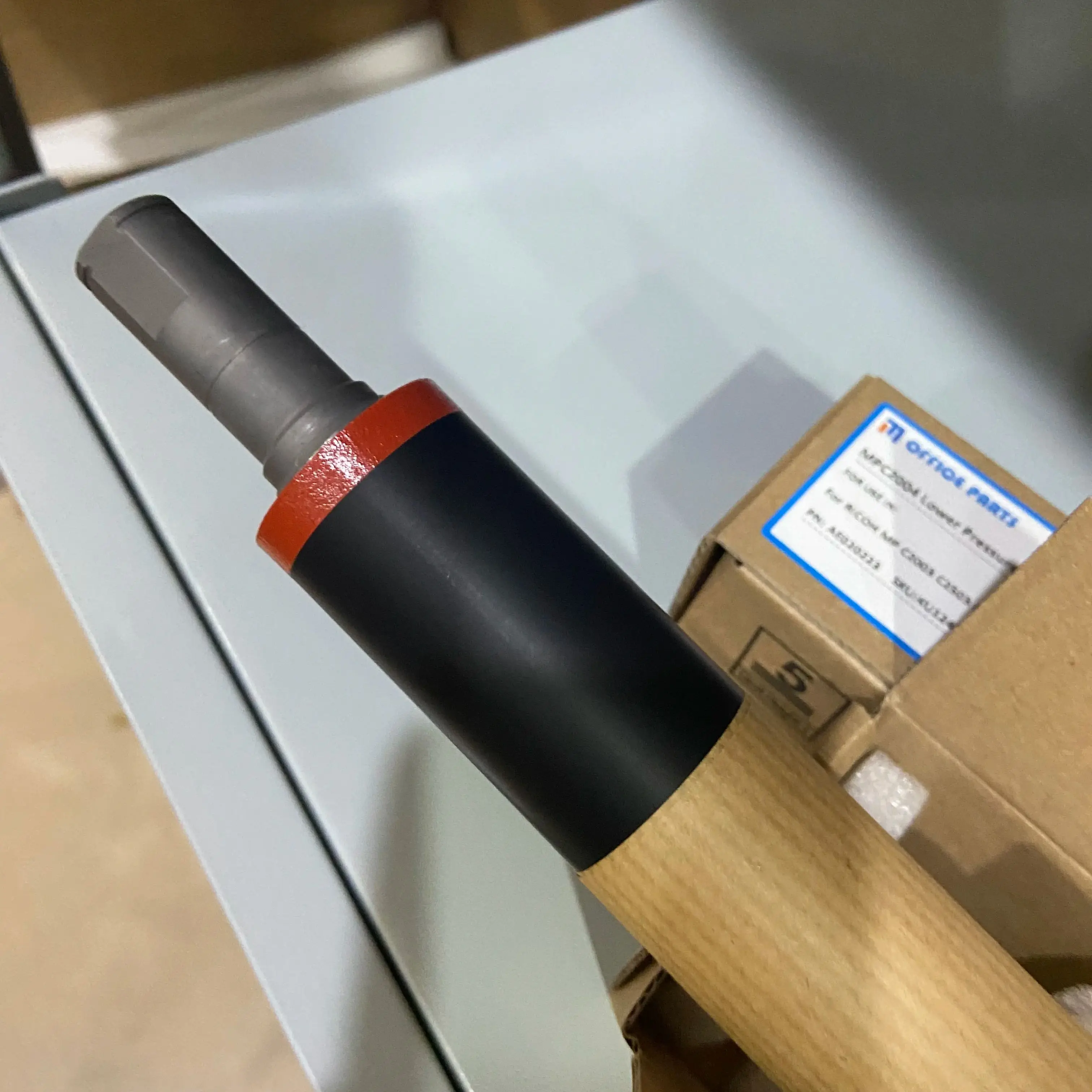 

Нижний прижимной ролик фьюзера MP C2004 для Ricoh MPC2504 MPC3004 MPC3504 MPC4504 MPC5504