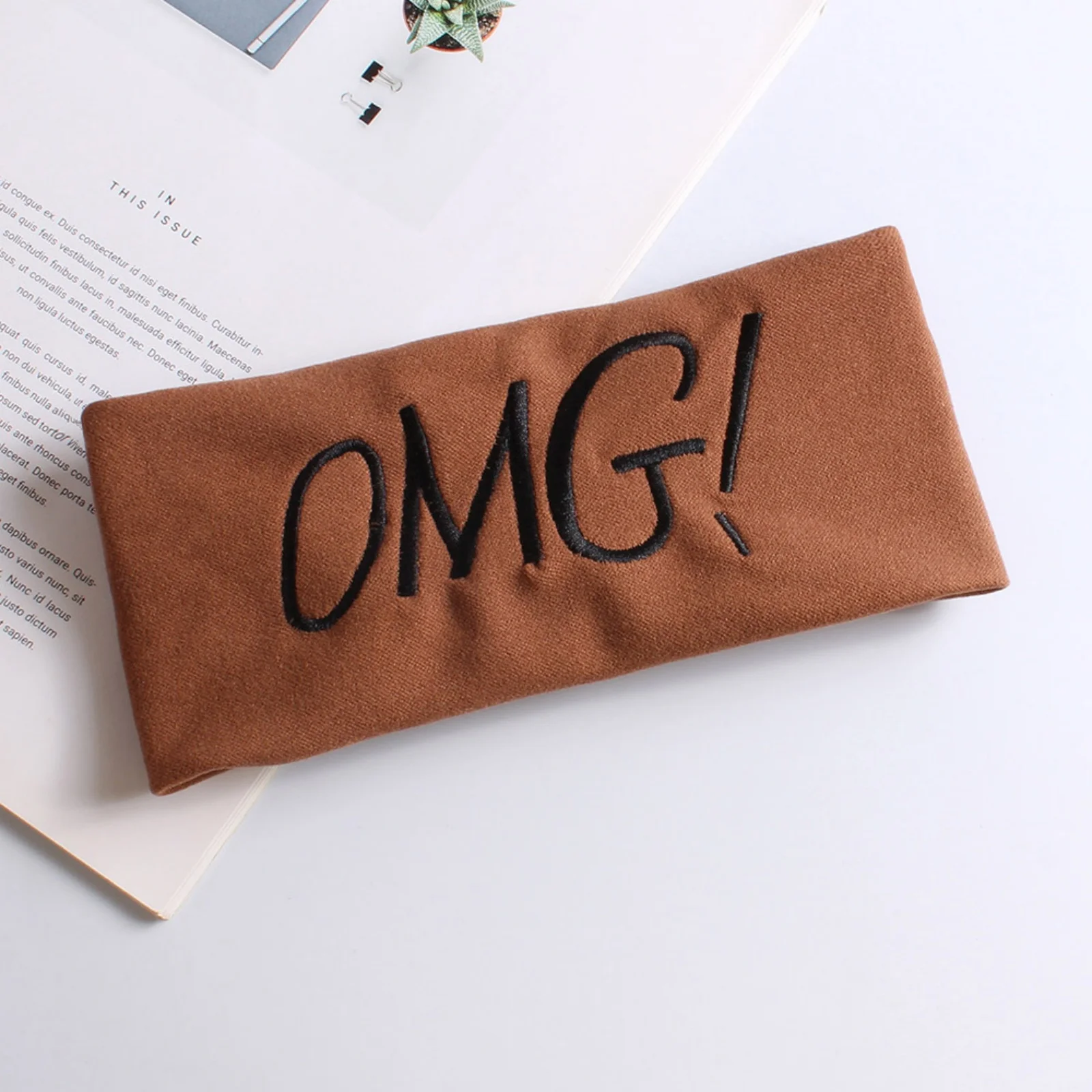 1 Buah　Set Ikat Kepala Huruf "OMG" Multiwarna, Aksesori Rambut Olahraga & Harian Modis untuk Wanita dan Anak Perempuan