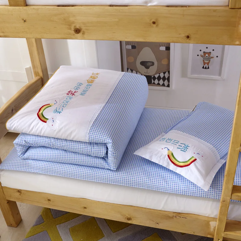 Completo da tre pezzi ricamato in tinta unita Set di biancheria da letto per bambini asilo per bambini in puro cotone per bambini presente senza interno